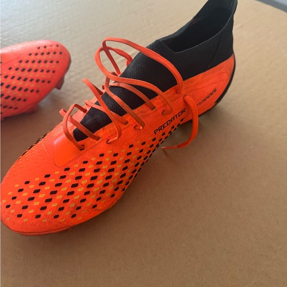 Adidas Predator Accuracy.1 Artificial Grass (Orange/Black) Size Men’s 11 - Picture 3 of 7